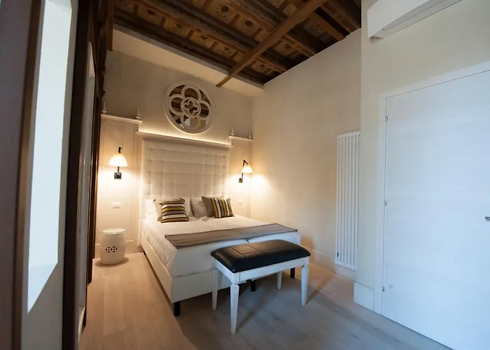 Residenza Bonifacio - Adults Only بيت ضيافة فيرونا