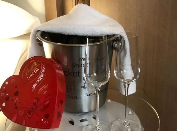Residenza Bonifacio - Adults Only Gasthof Verona